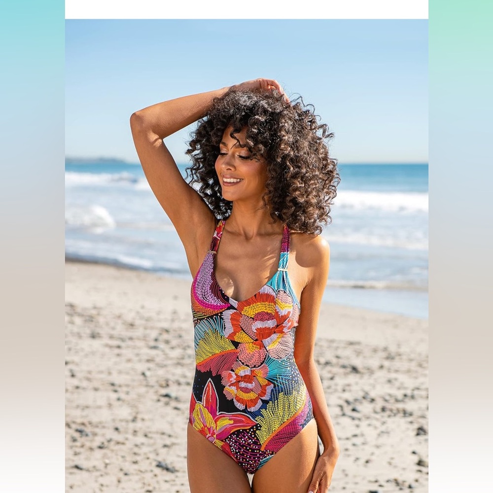 LeBlanca one piece tummy control bathing suit!  BRAND NEW